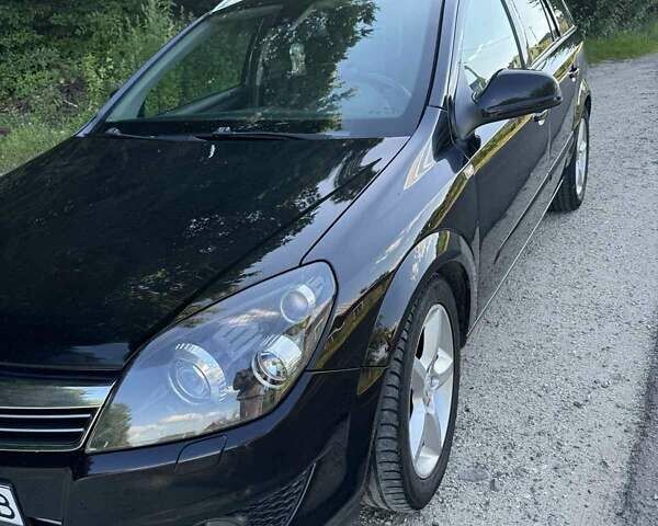 Черный Опель Астра, объемом двигателя 1.91 л и пробегом 330 тыс. км за 5999 $, фото 2 на Automoto.ua