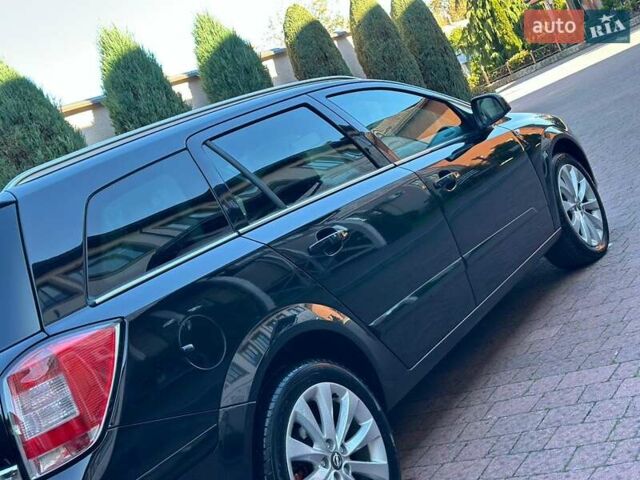 Черный Опель Астра, объемом двигателя 1.9 л и пробегом 310 тыс. км за 5500 $, фото 12 на Automoto.ua