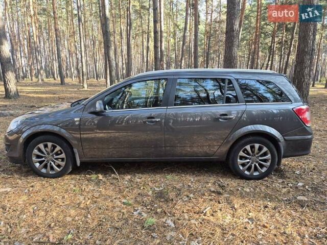 Опель Астра 2010 в Харькове на Automoto.ua Черный Опель Астра, объемом двигателя 1.6 л и пробегом 243 тыс. км за 6800 $, фото 9 на Automoto.ua