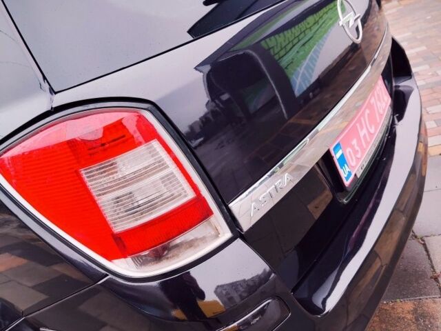 Чорний Опель Астра, об'ємом двигуна 1.6 л та пробігом 212 тис. км за 5750 $, фото 11 на Automoto.ua