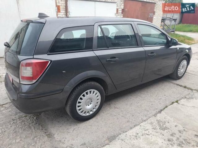 Чорний Опель Астра, об'ємом двигуна 1.6 л та пробігом 220 тис. км за 5650 $, фото 6 на Automoto.ua