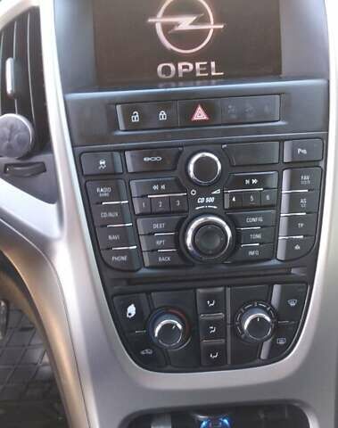 Черный Опель Астра, объемом двигателя 1.25 л и пробегом 300 тыс. км за 6500 $, фото 6 на Automoto.ua