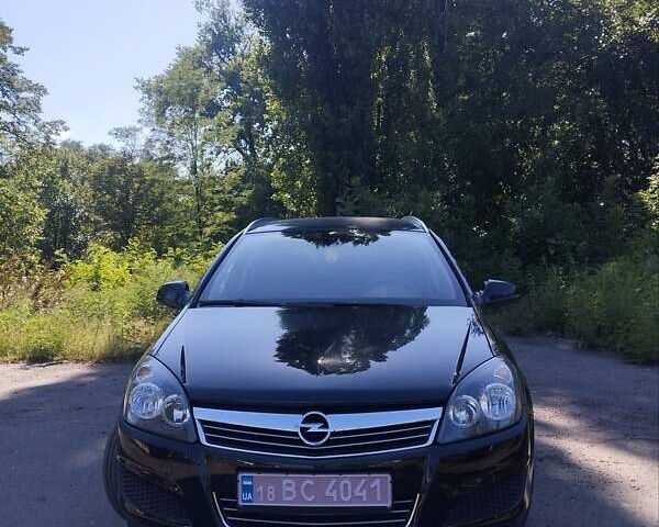 Чорний Опель Астра, об'ємом двигуна 1.8 л та пробігом 140 тис. км за 7300 $, фото 1 на Automoto.ua
