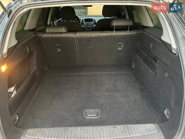 Черный Опель Астра, объемом двигателя 1.7 л и пробегом 231 тыс. км за 5800 $, фото 10 на Automoto.ua