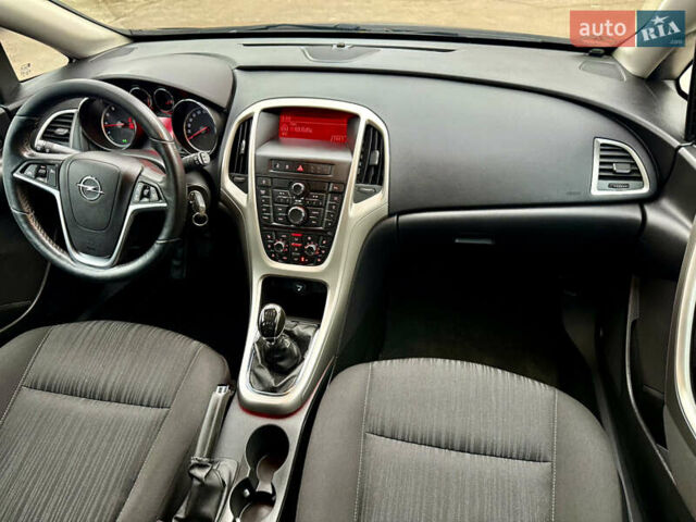 Чорний Опель Астра, об'ємом двигуна 1.4 л та пробігом 202 тис. км за 5999 $, фото 21 на Automoto.ua