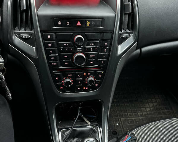 Чорний Опель Астра, об'ємом двигуна 1.69 л та пробігом 306 тис. км за 6800 $, фото 8 на Automoto.ua