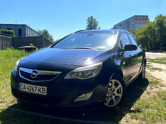Чорний Опель Астра, об'ємом двигуна 1.7 л та пробігом 309 тис. км за 6000 $, фото 4 на Automoto.ua