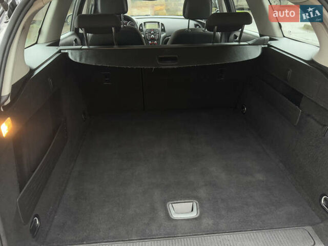 Черный Опель Астра, объемом двигателя 1.4 л и пробегом 225 тыс. км за 6350 $, фото 28 на Automoto.ua