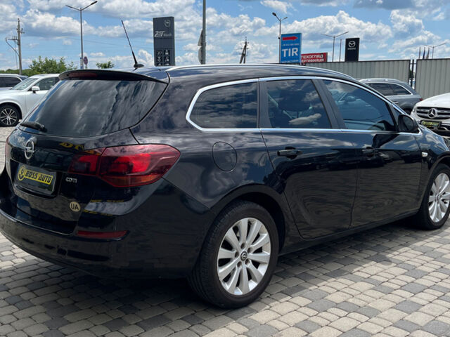 Черный Опель Астра, объемом двигателя 1.7 л и пробегом 222 тыс. км за 6700 $, фото 4 на Automoto.ua