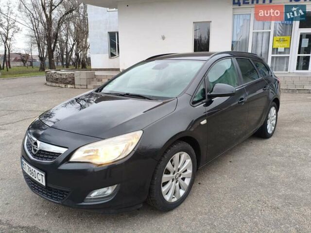 Чорний Опель Астра, об'ємом двигуна 1.7 л та пробігом 239 тис. км за 7500 $, фото 1 на Automoto.ua