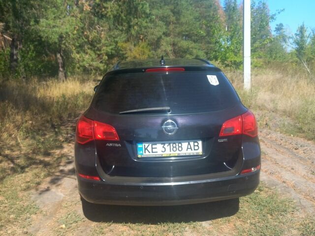 Черный Опель Астра, объемом двигателя 1.7 л и пробегом 278 тыс. км за 6950 $, фото 3 на Automoto.ua