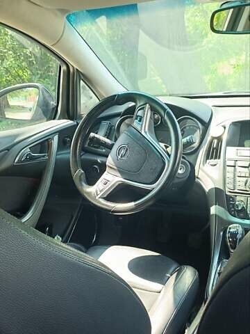 Чорний Опель Астра, об'ємом двигуна 1.7 л та пробігом 244 тис. км за 7500 $, фото 11 на Automoto.ua