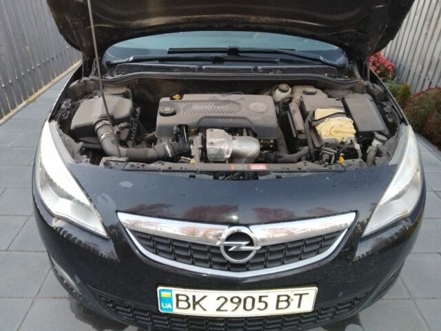 Чорний Опель Астра, об'ємом двигуна 1.2 л та пробігом 298 тис. км за 5500 $, фото 4 на Automoto.ua
