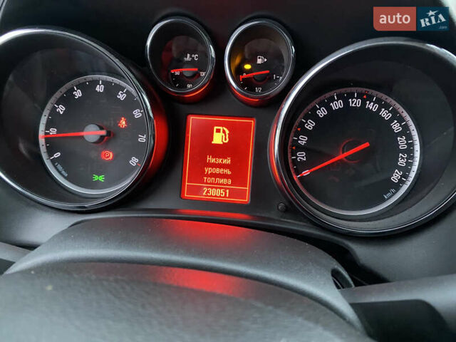 Черный Опель Астра, объемом двигателя 1.6 л и пробегом 230 тыс. км за 7300 $, фото 33 на Automoto.ua