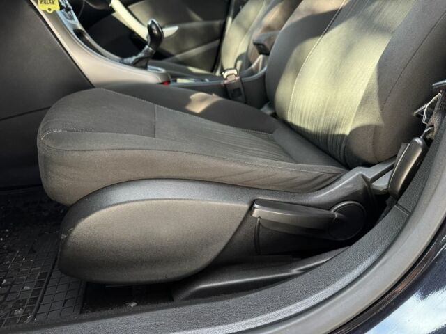 Чорний Опель Астра, об'ємом двигуна 1.6 л та пробігом 230 тис. км за 7200 $, фото 13 на Automoto.ua