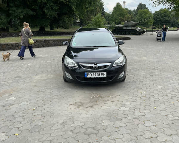 Чорний Опель Астра, об'ємом двигуна 1.69 л та пробігом 255 тис. км за 6500 $, фото 1 на Automoto.ua