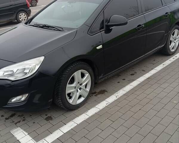 Чорний Опель Астра, об'ємом двигуна 1.69 л та пробігом 320 тис. км за 6900 $, фото 4 на Automoto.ua