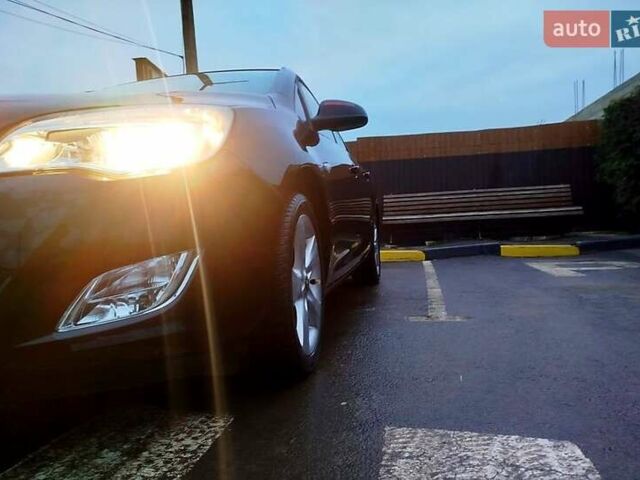 Черный Опель Астра, объемом двигателя 1.4 л и пробегом 307 тыс. км за 6500 $, фото 5 на Automoto.ua