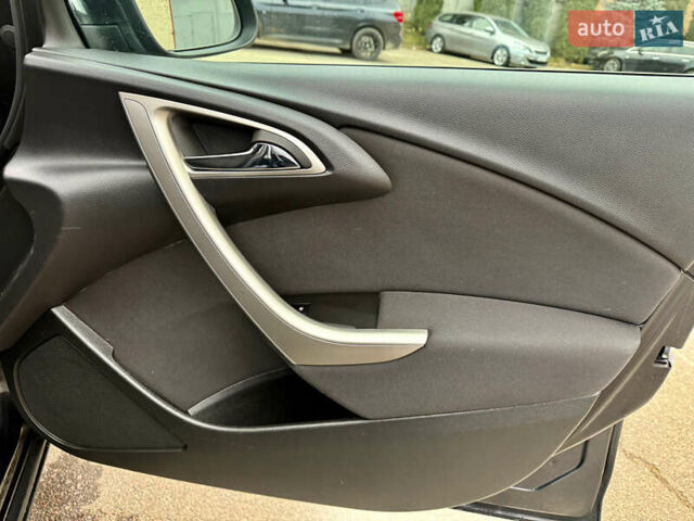 Чорний Опель Астра, об'ємом двигуна 1.4 л та пробігом 202 тис. км за 5999 $, фото 23 на Automoto.ua