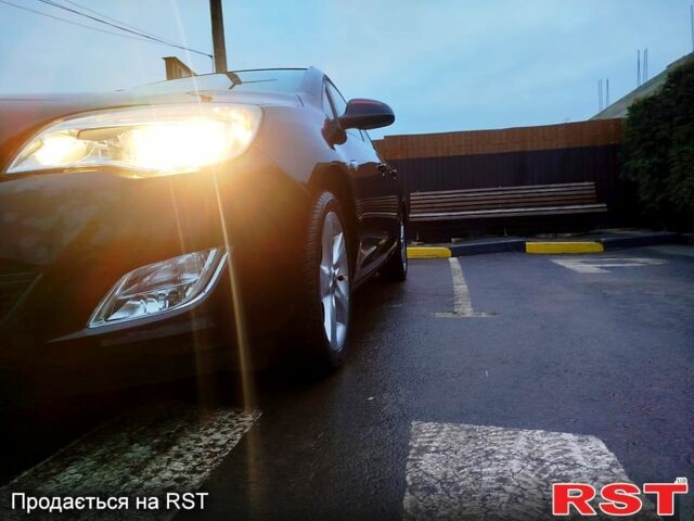 Черный Опель Астра, объемом двигателя 1.4 л и пробегом 307 тыс. км за 6500 $, фото 6 на Automoto.ua