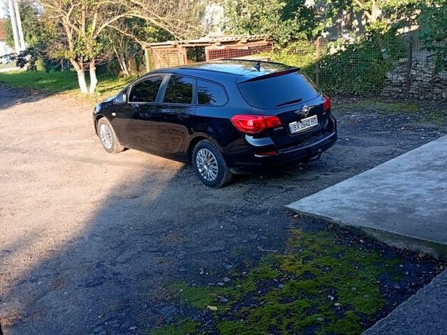 Черный Опель Астра, объемом двигателя 1.7 л и пробегом 315 тыс. км за 6300 $, фото 3 на Automoto.ua