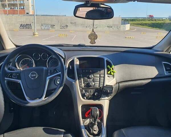 Опель Астра 2011 в Львове на Automoto.ua Черный Опель Астра, объемом двигателя 1.39 л и пробегом 204 тыс. км за 6900 $, фото 6 на Automoto.ua