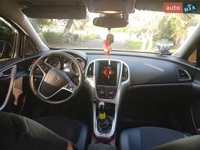 Черный Опель Астра, объемом двигателя 1.69 л и пробегом 309 тыс. км за 6300 $, фото 2 на Automoto.ua