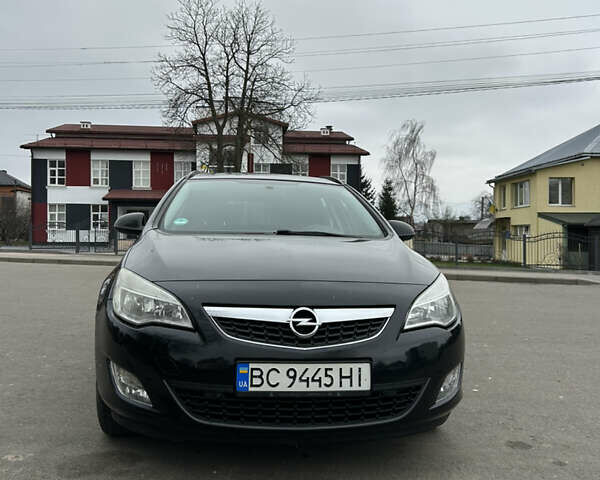 Черный Опель Астра, объемом двигателя 1.7 л и пробегом 256 тыс. км за 6200 $, фото 19 на Automoto.ua