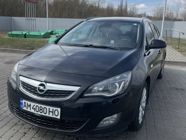 Черный Опель Астра, объемом двигателя 1.7 л и пробегом 245 тыс. км за 6900 $, фото 1 на Automoto.ua