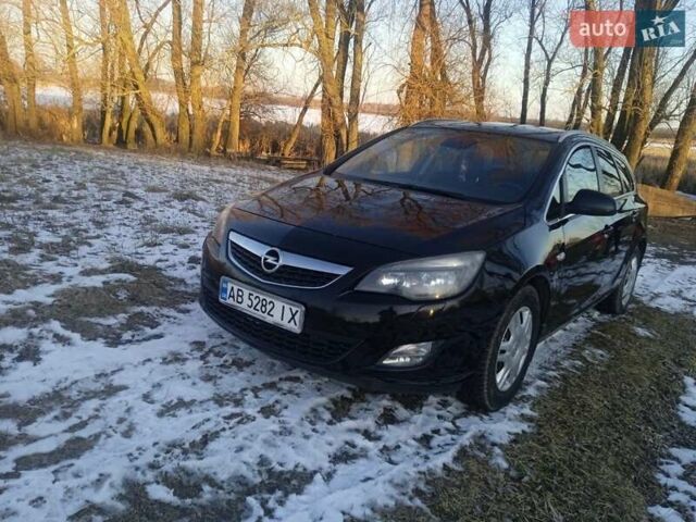 Черный Опель Астра, объемом двигателя 2 л и пробегом 255 тыс. км за 7700 $, фото 3 на Automoto.ua