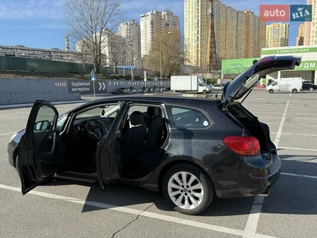 Опель Астра 2011 в Киеве на Automoto.ua Черный Опель Астра, объемом двигателя 1.4 л и пробегом 192 тыс. км за 7000 $, фото 10 на Automoto.ua