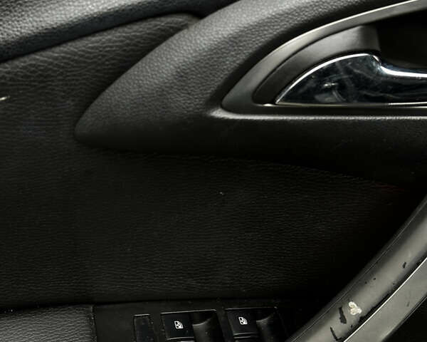 Чорний Опель Астра, об'ємом двигуна 1.69 л та пробігом 306 тис. км за 6800 $, фото 3 на Automoto.ua