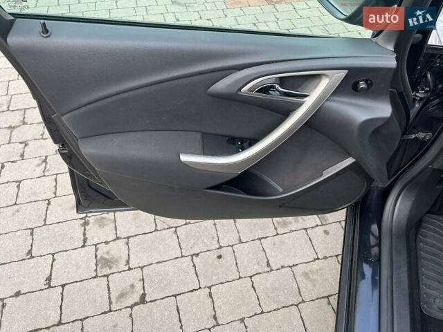 Чорний Опель Астра, об'ємом двигуна 1.69 л та пробігом 293 тис. км за 7000 $, фото 9 на Automoto.ua