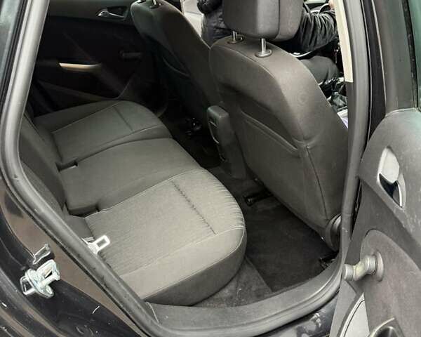 Опель Астра 2011 в Калиновке на Automoto.ua Черный Опель Астра, объемом двигателя 1.7 л и пробегом 178 тыс. км за 6899 $, фото 6 на Automoto.ua