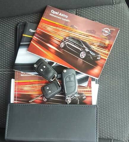 Чорний Опель Астра, об'ємом двигуна 1.69 л та пробігом 293 тис. км за 7000 $, фото 28 на Automoto.ua