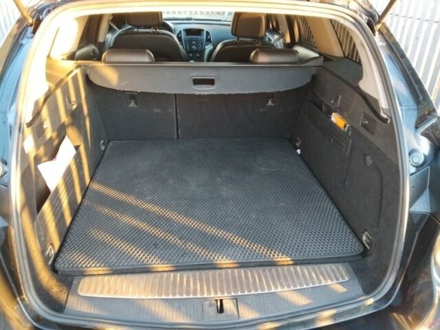 Чорний Опель Астра, об'ємом двигуна 1.2 л та пробігом 298 тис. км за 5500 $, фото 1 на Automoto.ua