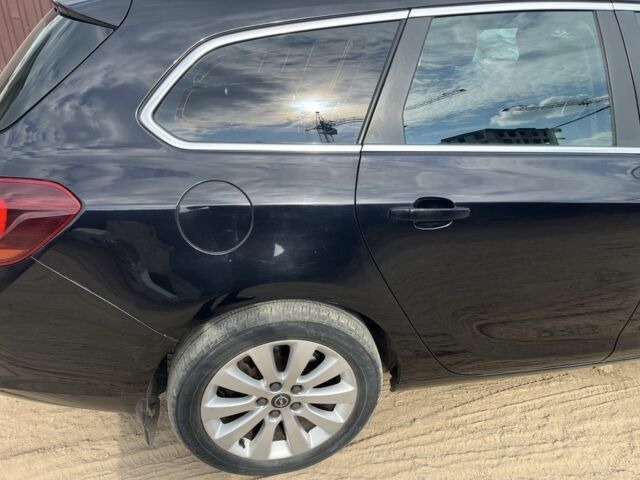 Чорний Опель Астра, об'ємом двигуна 1.7 л та пробігом 267 тис. км за 5500 $, фото 3 на Automoto.ua