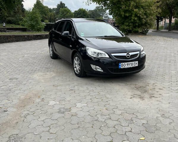 Чорний Опель Астра, об'ємом двигуна 1.69 л та пробігом 255 тис. км за 6500 $, фото 2 на Automoto.ua