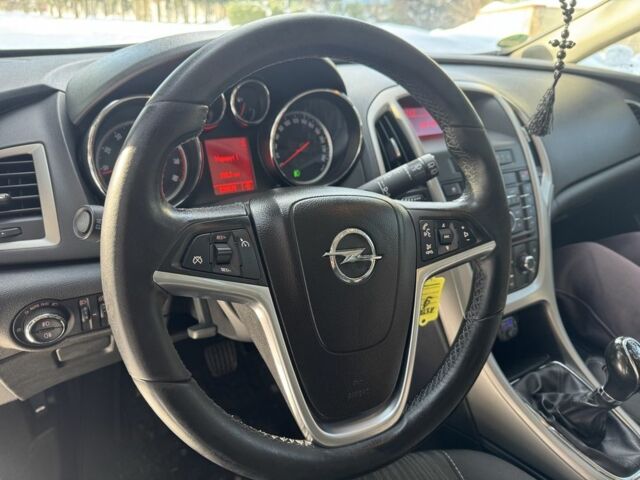 Чорний Опель Астра, об'ємом двигуна 1.6 л та пробігом 230 тис. км за 7200 $, фото 8 на Automoto.ua