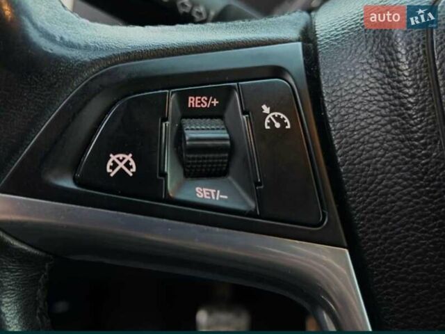 Чорний Опель Астра, об'ємом двигуна 1.4 л та пробігом 253 тис. км за 6000 $, фото 10 на Automoto.ua