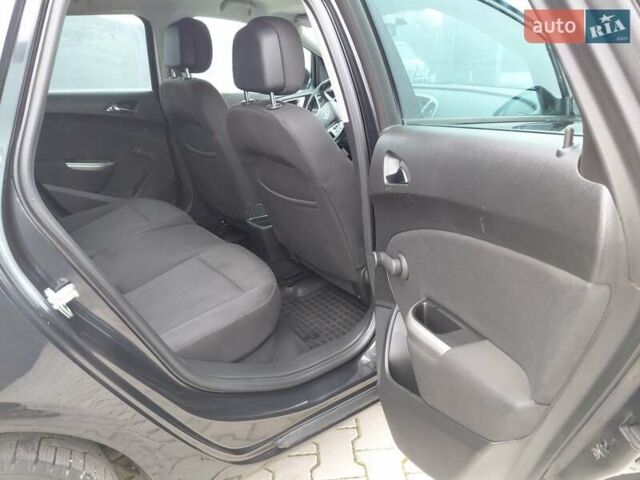 Черный Опель Астра, объемом двигателя 1.25 л и пробегом 1 тыс. км за 6200 $, фото 17 на Automoto.ua