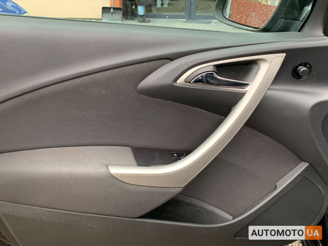 Чорний Опель Астра, об'ємом двигуна 1.7 л та пробігом 208 тис. км за 7900 $, фото 6 на Automoto.ua