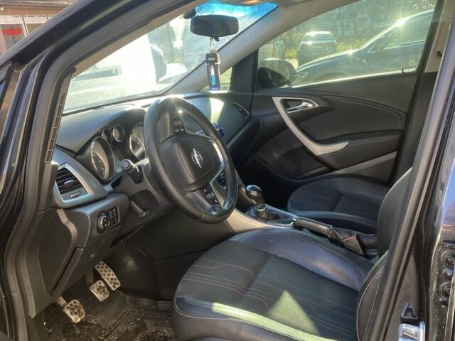 Черный Опель Астра, объемом двигателя 1.7 л и пробегом 260 тыс. км за 7500 $, фото 13 на Automoto.ua