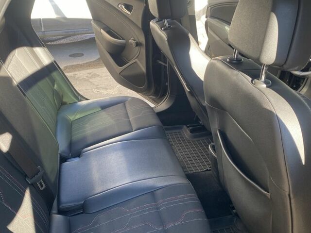 Черный Опель Астра, объемом двигателя 1.7 л и пробегом 260 тыс. км за 7500 $, фото 11 на Automoto.ua