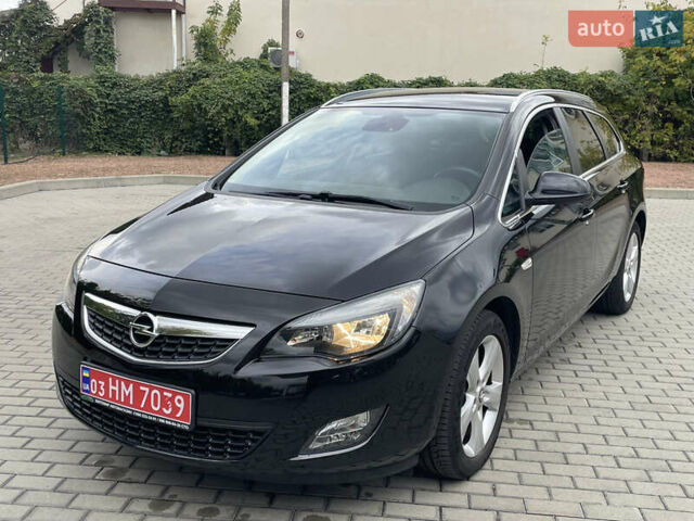 Черный Опель Астра, объемом двигателя 1.6 л и пробегом 125 тыс. км за 7450 $, фото 2 на Automoto.ua