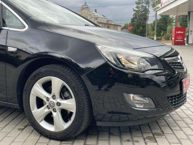 Черный Опель Астра, объемом двигателя 1.6 л и пробегом 125 тыс. км за 7450 $, фото 3 на Automoto.ua