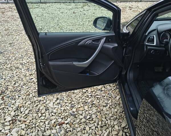 Черный Опель Астра, объемом двигателя 2 л и пробегом 175 тыс. км за 8300 $, фото 47 на Automoto.ua