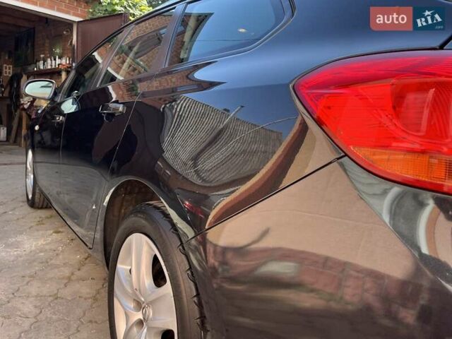 Чорний Опель Астра, об'ємом двигуна 1.69 л та пробігом 220 тис. км за 7300 $, фото 26 на Automoto.ua