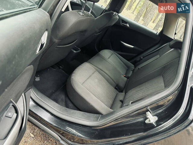 Чорний Опель Астра, об'ємом двигуна 1.7 л та пробігом 268 тис. км за 6950 $, фото 38 на Automoto.ua