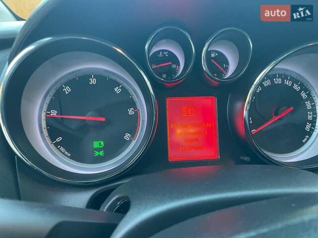 Черный Опель Астра, объемом двигателя 1.96 л и пробегом 210 тыс. км за 7800 $, фото 18 на Automoto.ua